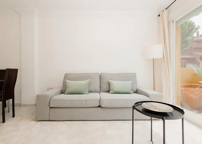 Apartment, Close To Beaches, Restaurants And Supermarkets, In Urb. Marbella Park Beach, Elviria